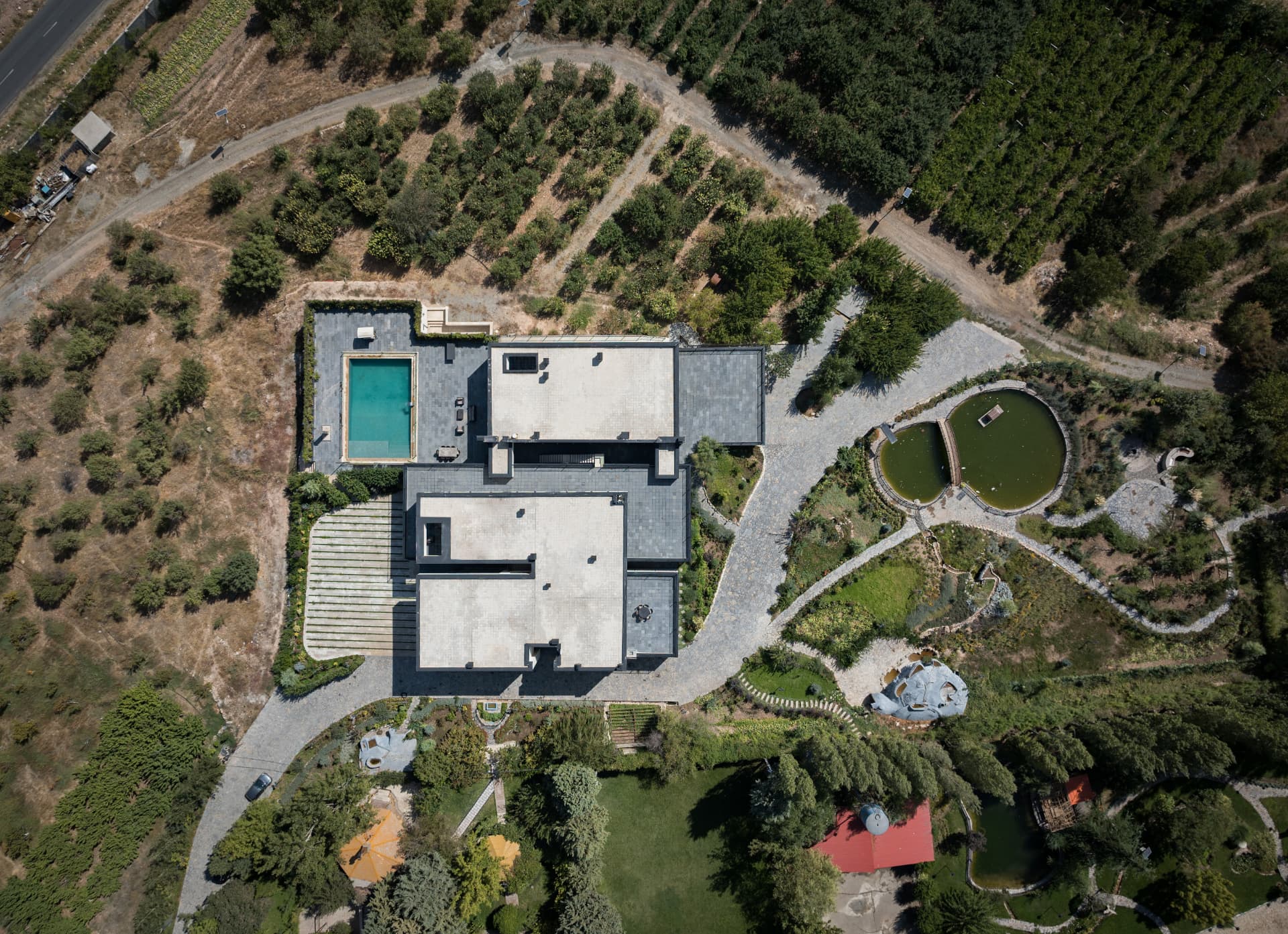 Horizontal Villa